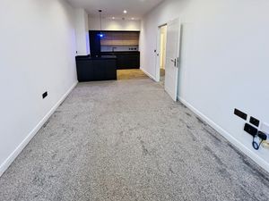 Kitchen lounge- click for photo gallery